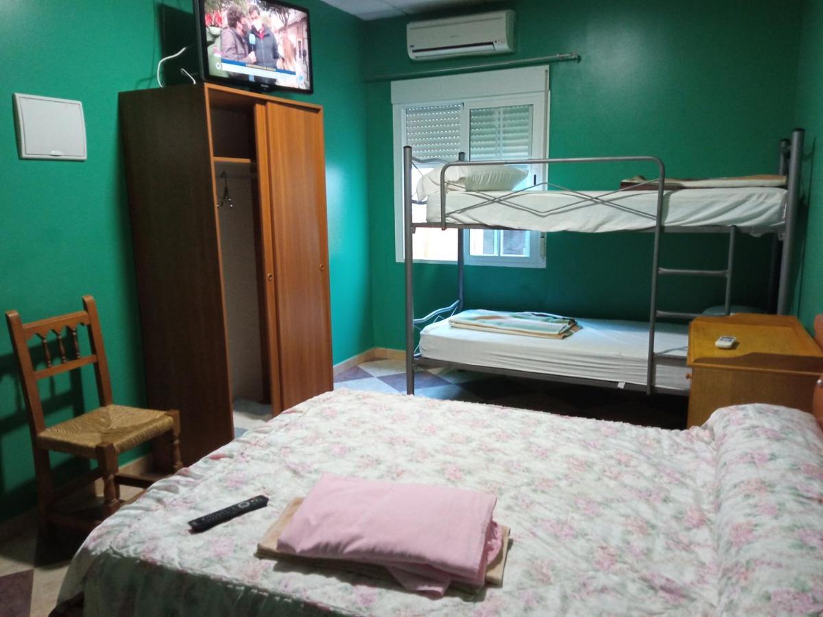 Albergue Rojo Plata Torremegía Екстериор снимка