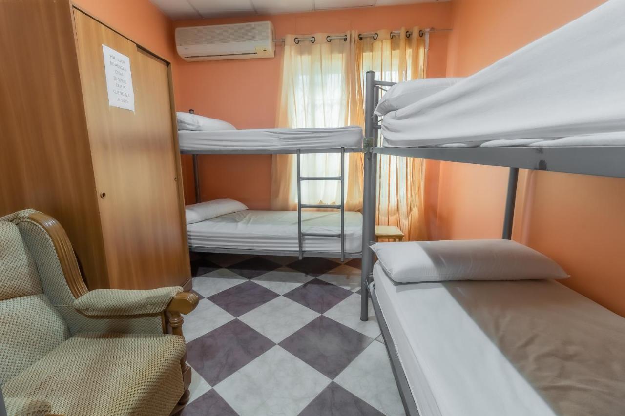 Albergue Rojo Plata Torremegía Екстериор снимка