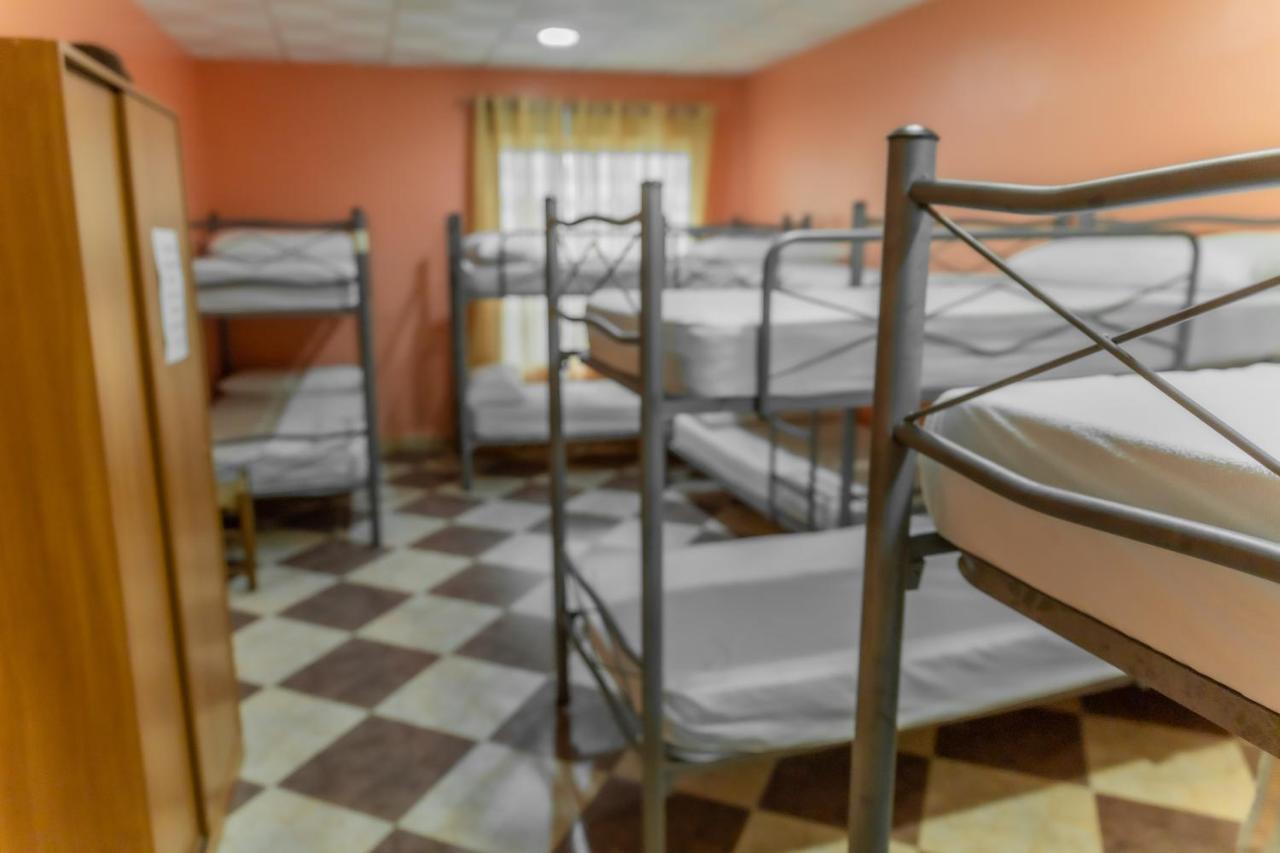 Albergue Rojo Plata Torremegía Екстериор снимка