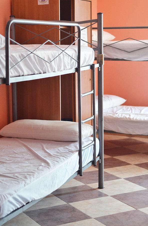 Albergue Rojo Plata Torremegía Екстериор снимка