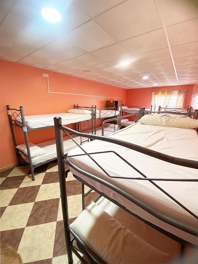 Albergue Rojo Plata Torremegía Екстериор снимка